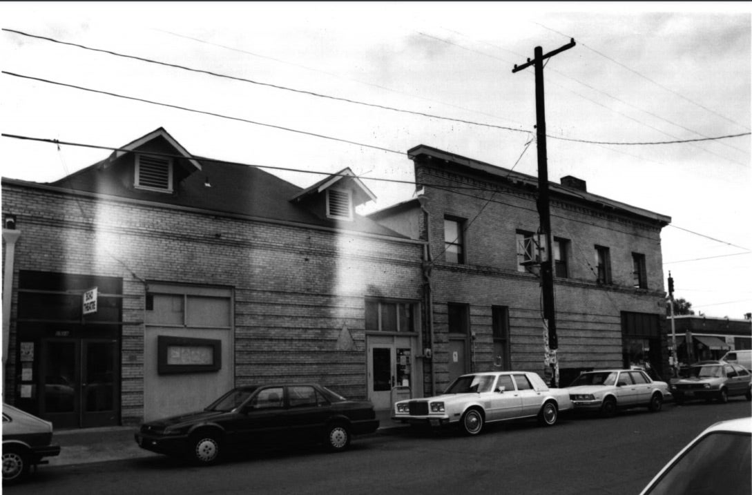 Frances Building. Photo courtesy John M. Tess, Photographer for National Register of Historic Places, Dec. 1993.