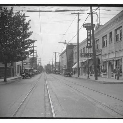 Sunnyside Theater Front.