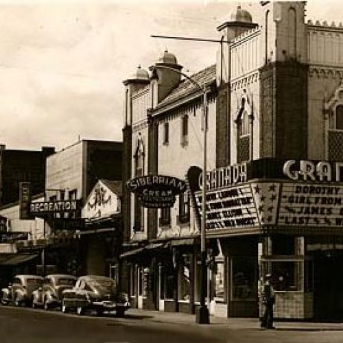 A street view of The Granada in 1948