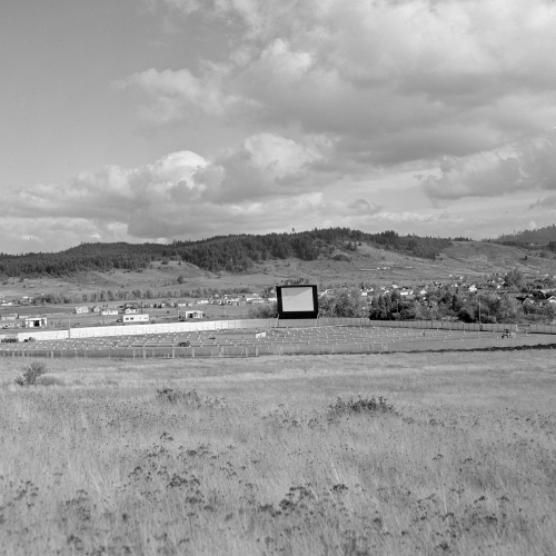A picture of the original Eugene Drive-In. Built in 1948