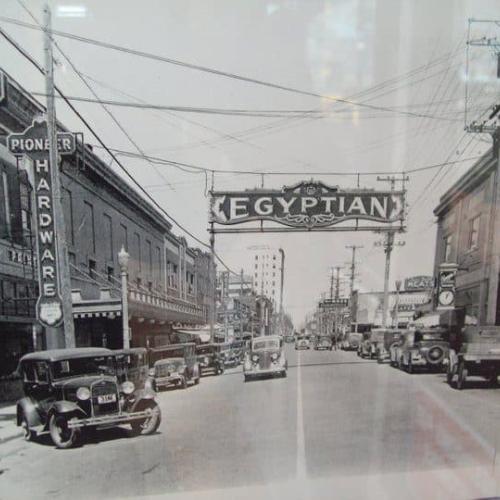 1925 photo of the exterior of the Egyptian Theatre